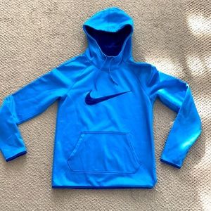 Brand new Nike sweater worn once size XS